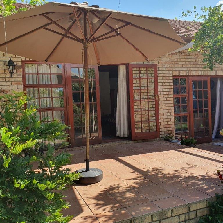 4 Bedroom Property for Sale in Ladybrand Free State